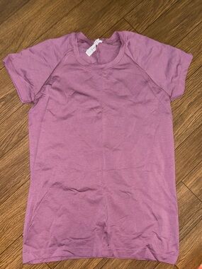 Lululemon Athletica Swiftly Tech Mauve Short-Sleeve Shirt